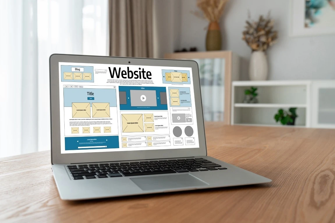 Custom Websites vs. Templates: Pros and Cons